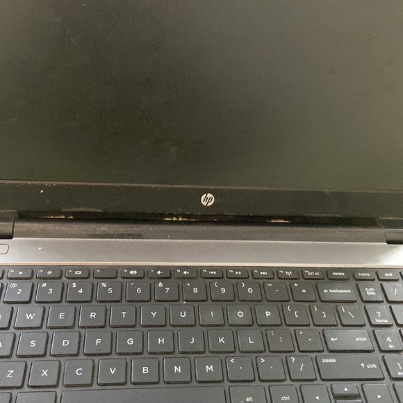 HP LAPTOP - Picture 2 of 8